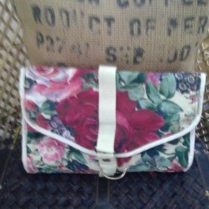 Toiletries. Make-Up or Jewelry Travel Case